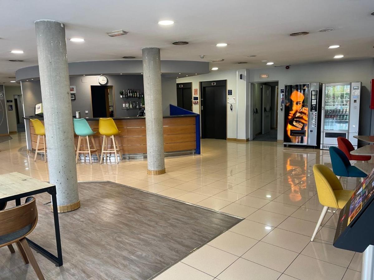 Holiday Inn Express San Sebastian De Los Reyes By Ihg Esterno foto