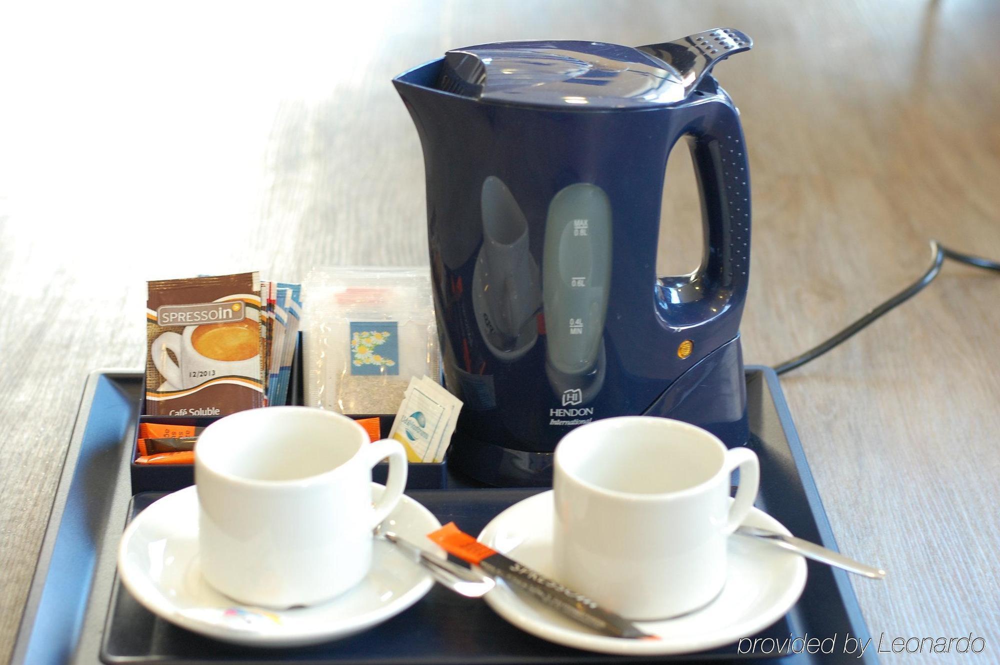 Holiday Inn Express San Sebastian De Los Reyes By Ihg Esterno foto