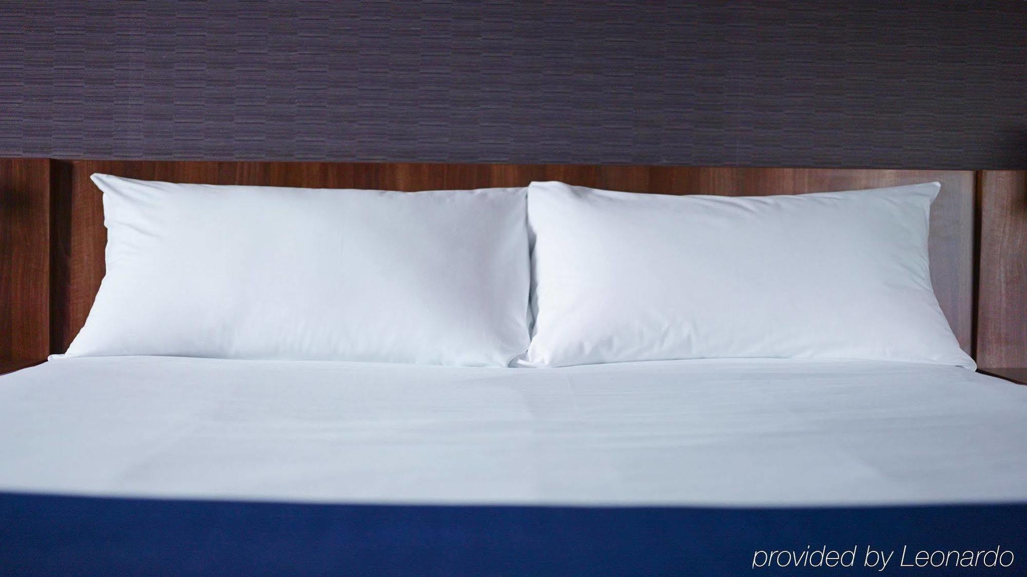 Holiday Inn Express San Sebastian De Los Reyes By Ihg Esterno foto