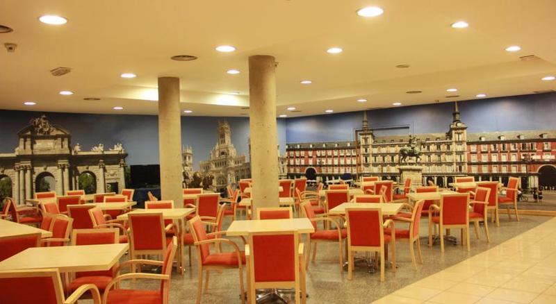 Holiday Inn Express San Sebastian De Los Reyes By Ihg Esterno foto