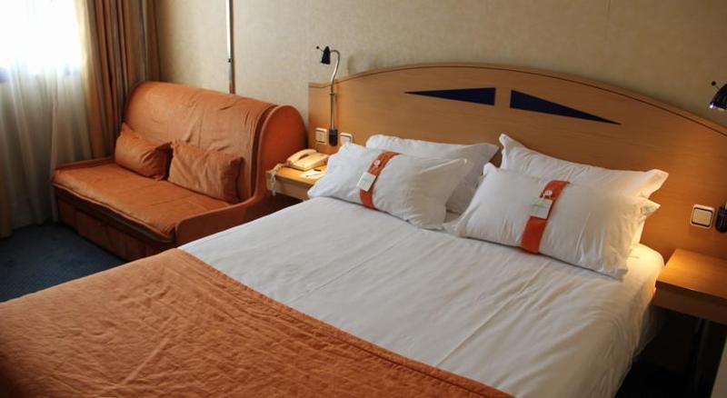 Holiday Inn Express San Sebastian De Los Reyes By Ihg Esterno foto